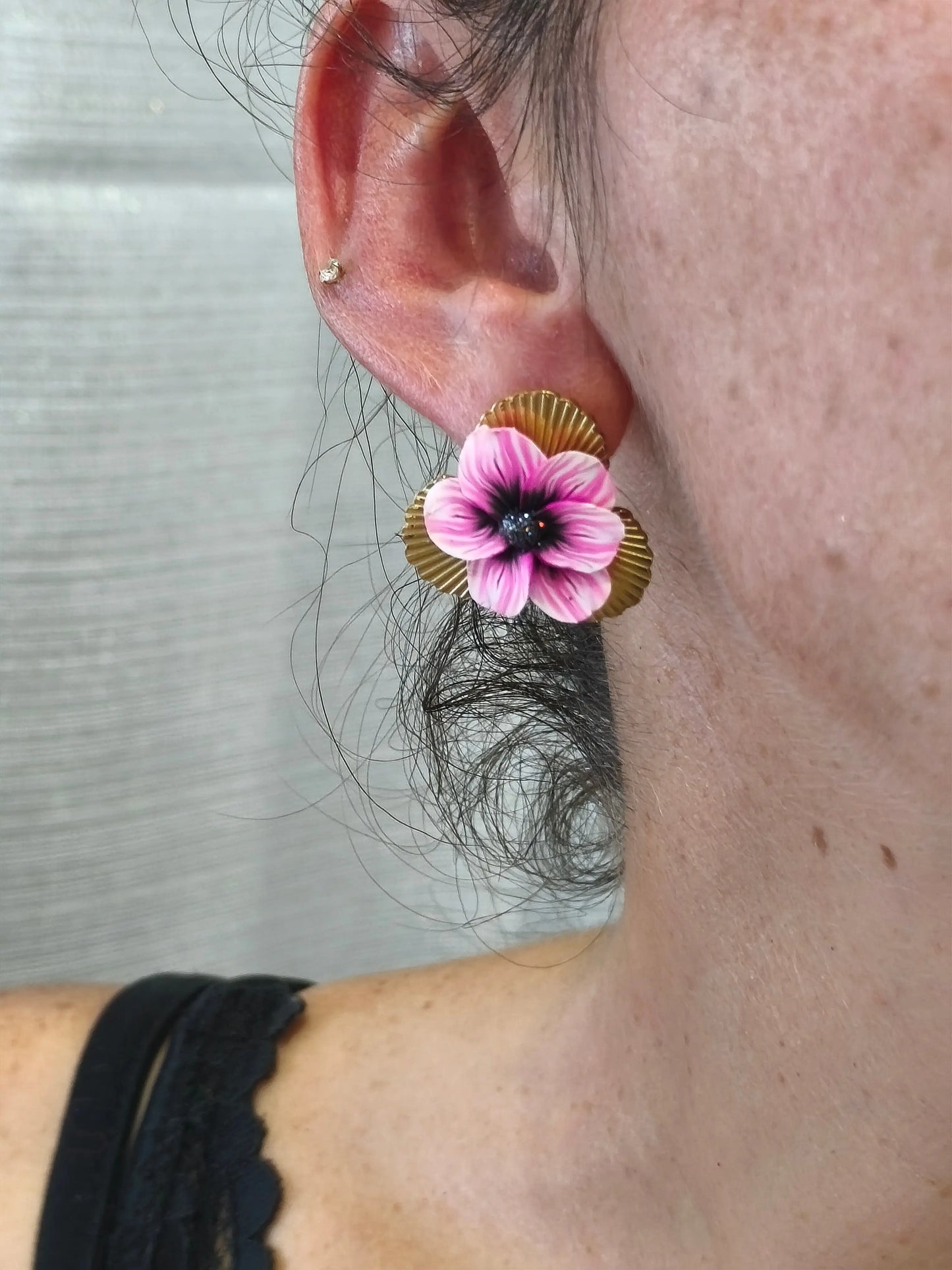 24- puce fleur soleil Pistil Art