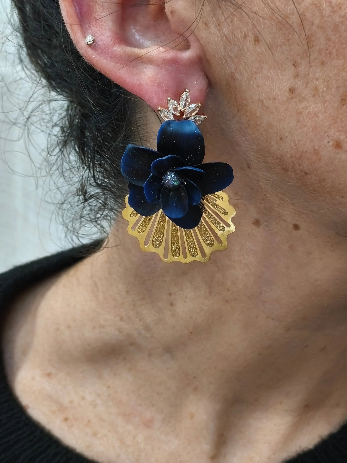 78- Boucle d'oreilles fleur Pistil Art