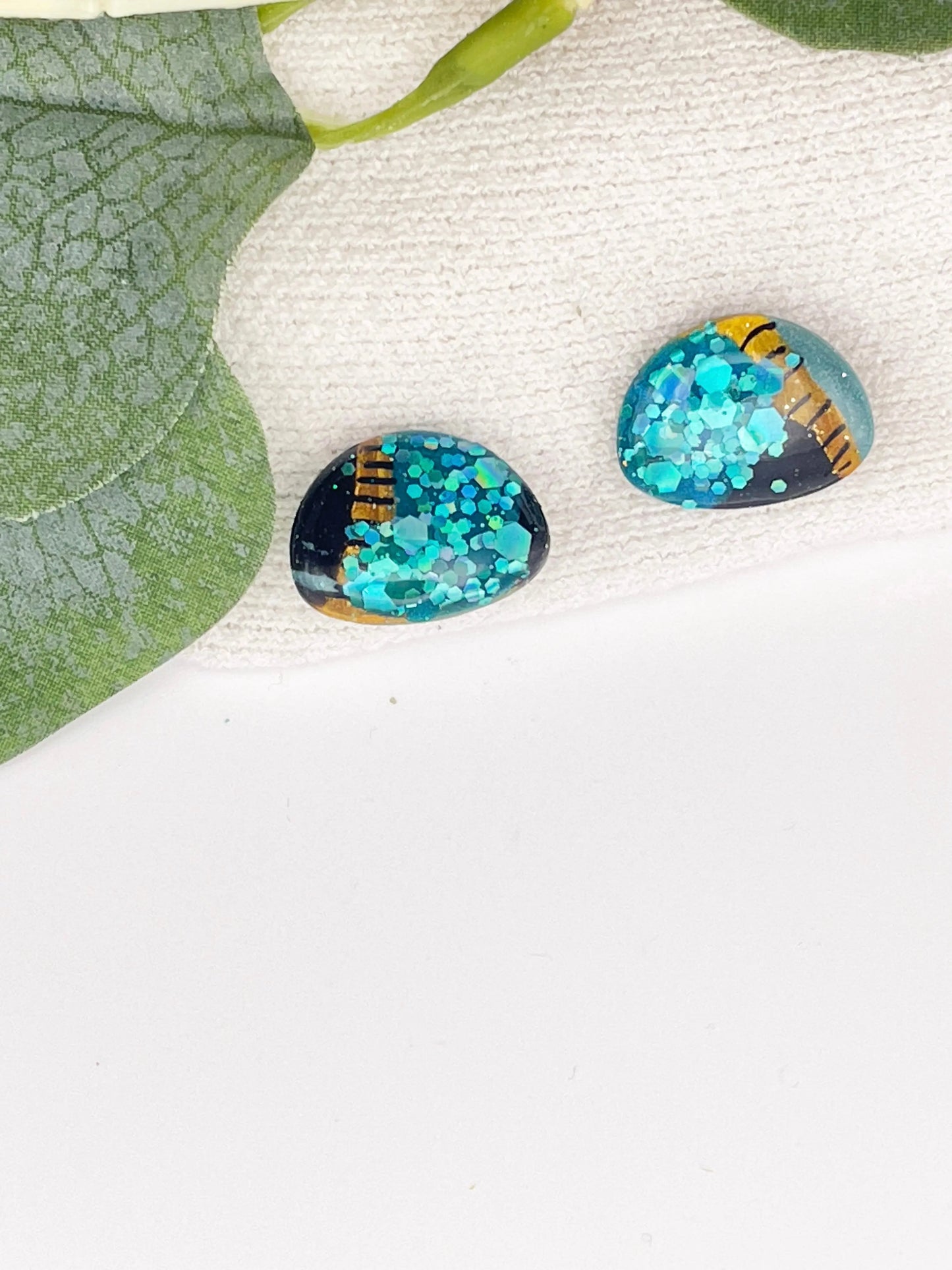 Puces Mystic BLOOM – Élégance et mystère en toute discrétion Pistil Art