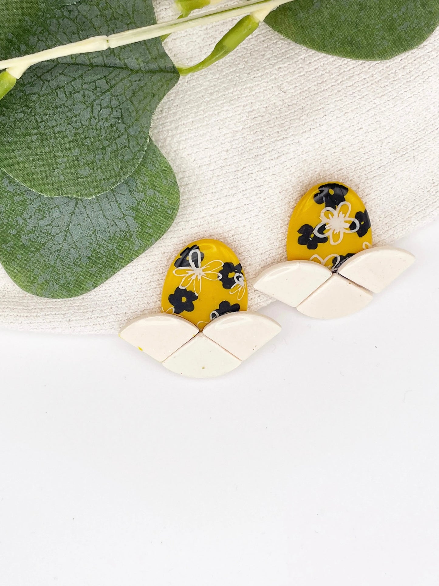 Puces Golden Bloom – Étincelle de printemps Pistil Art