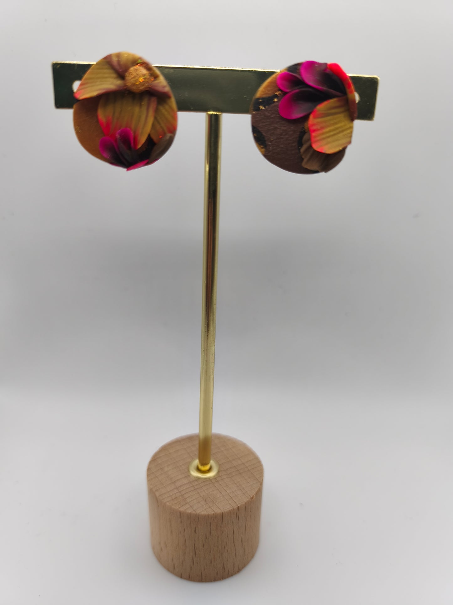 104- Boucles d'oreilles puce jardin fleuri