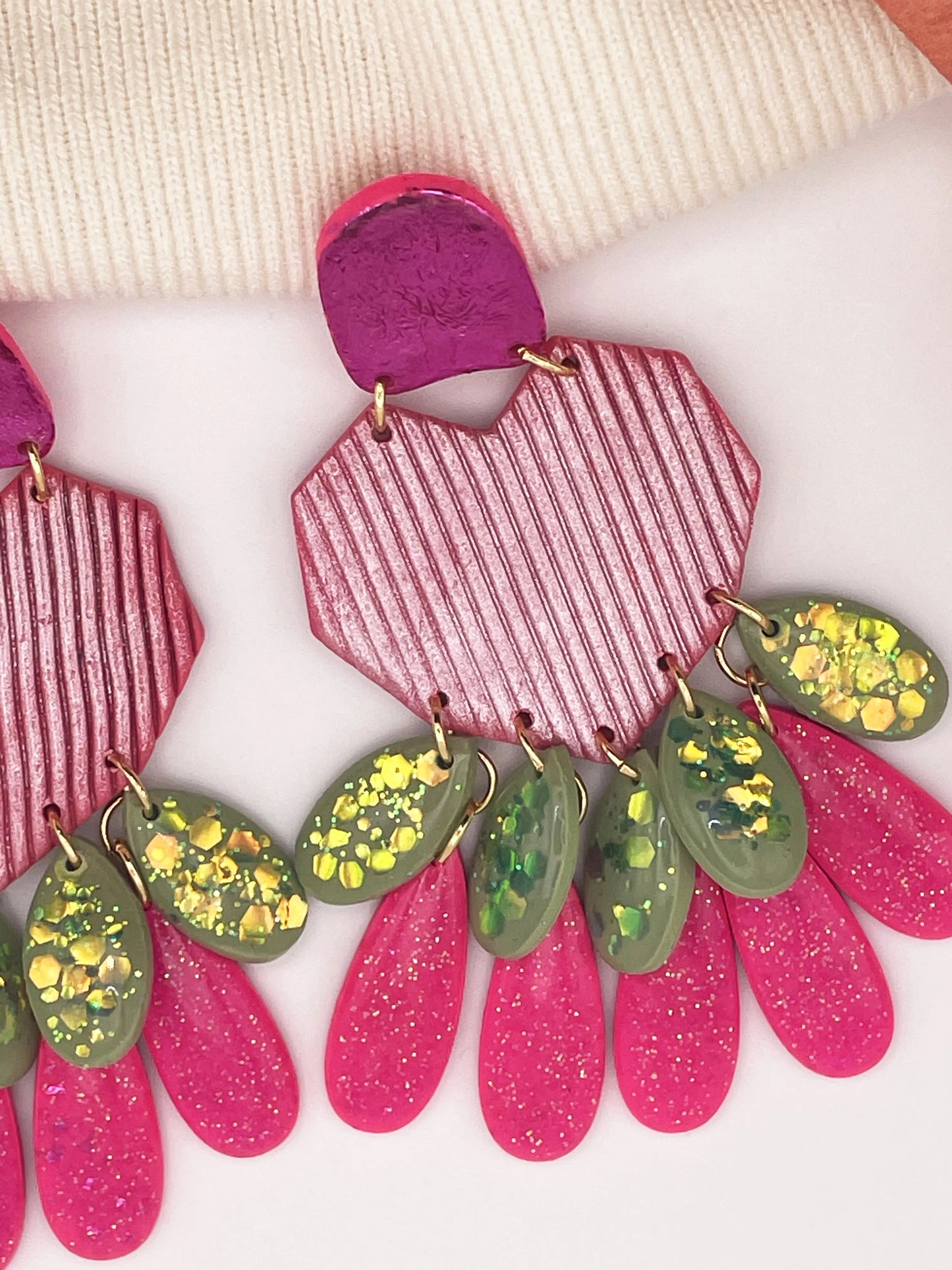 Désir envoûtant - Charme nacré et éclat pailleté Pistil Art