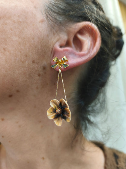 46- Ambre boucles d'oreilles noeud