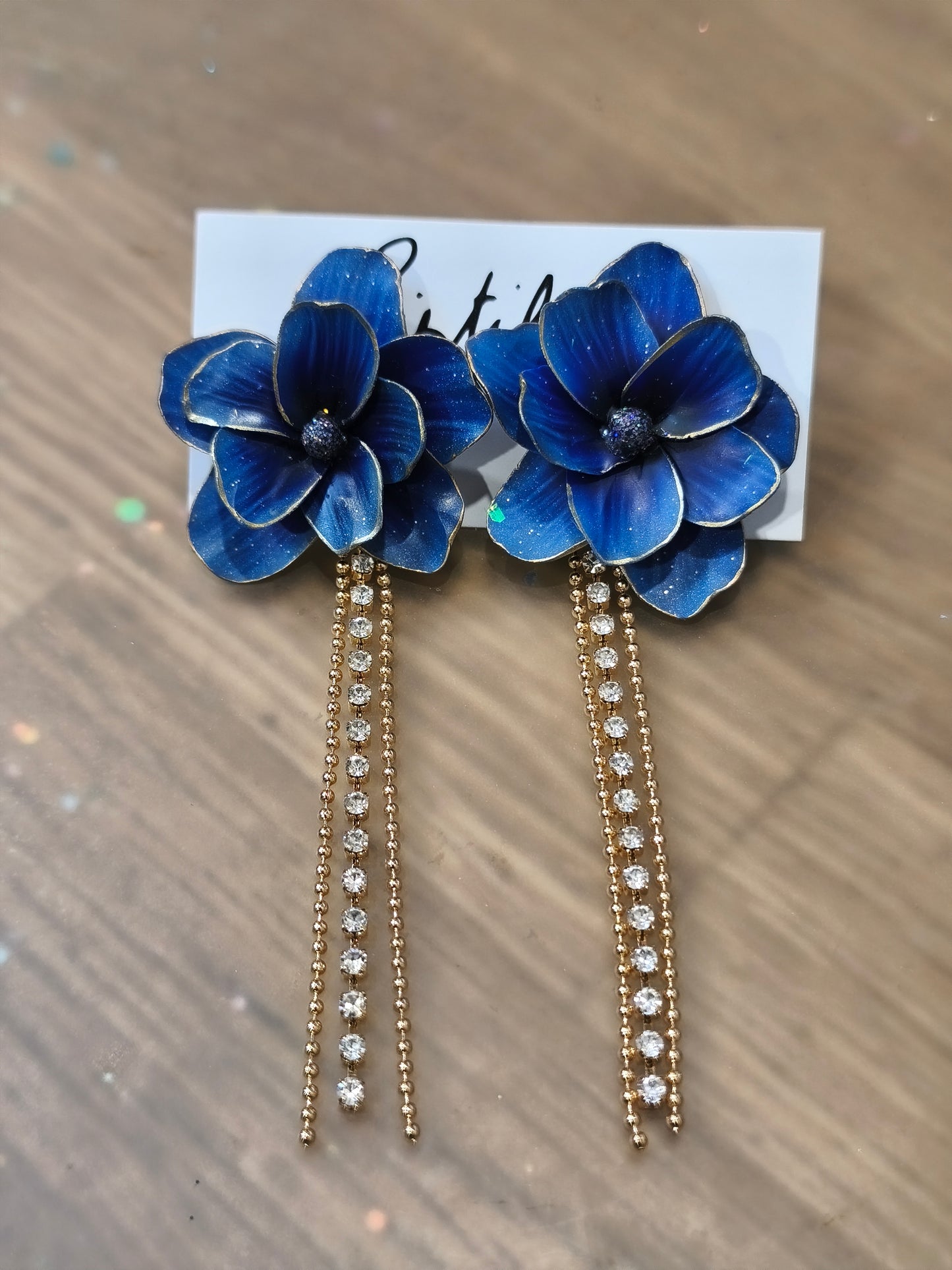 67- mille et une nuits boucle d'oreilles luce