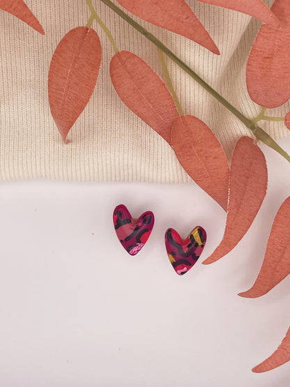 Puces Désir Enflammé – L’éclat du cœur dans une touche féline