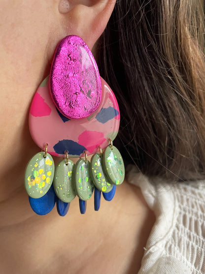 Désir Captivant – Éclat et légèreté dans un tourbillon de couleurs