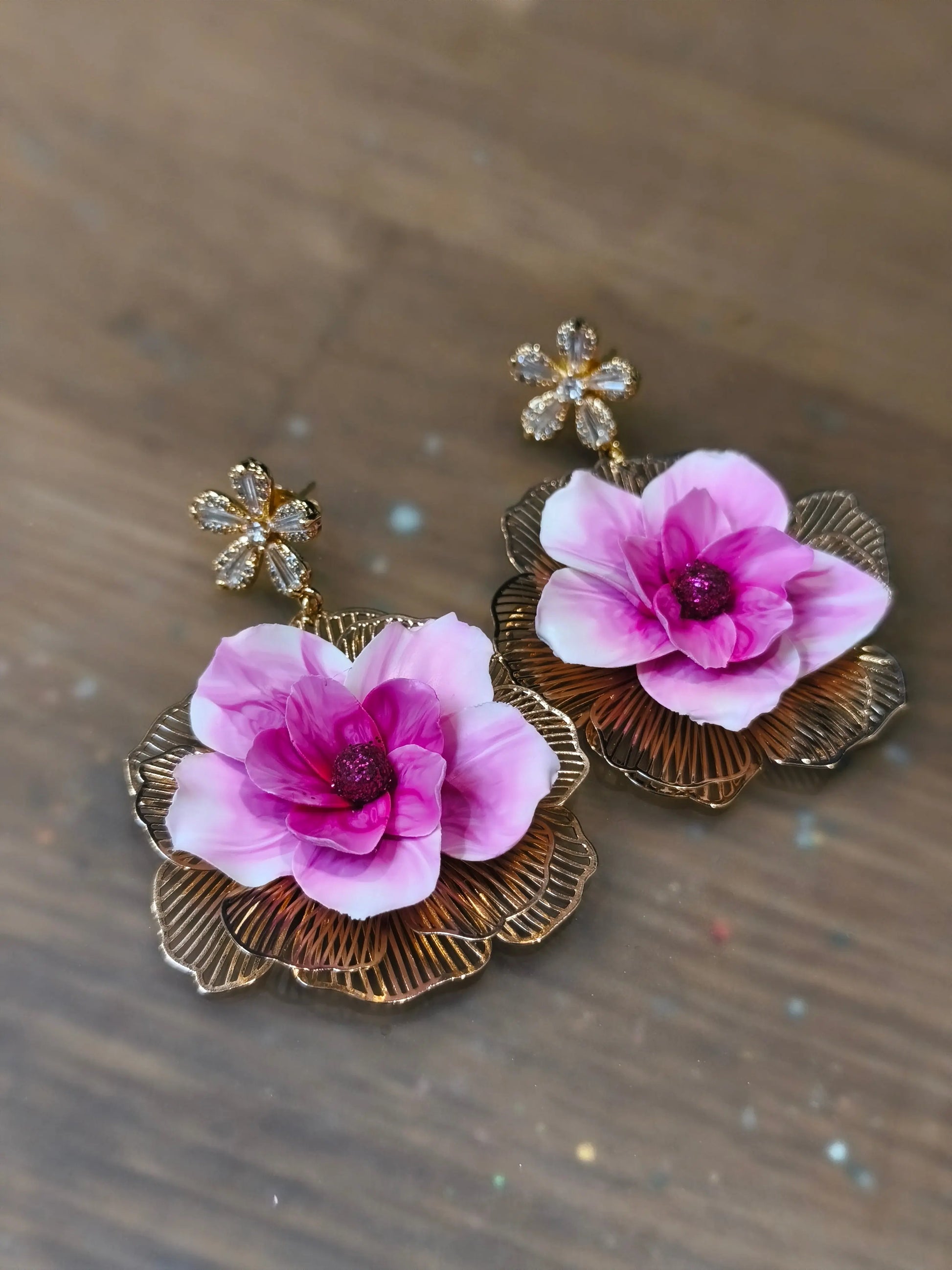 29 A- Boucles d'oreilles Coralie Pistil Art bijoux fleuris