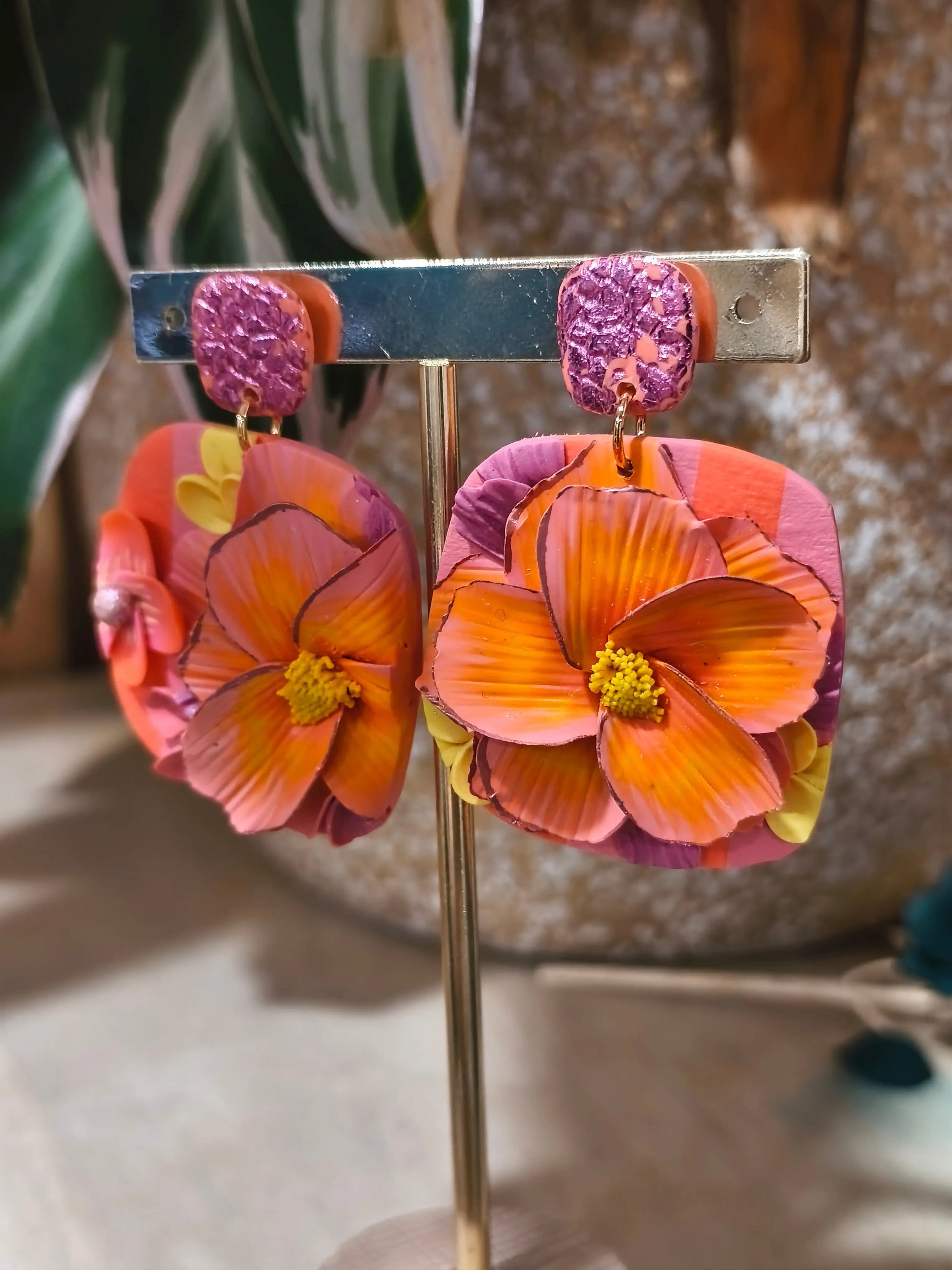 44 A- Boucles d'oreilles jardin fleuri carré Pistil Art bijoux fleuris